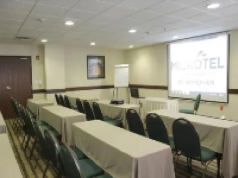 Microtel Inn & Suites by Wyndham Ciudad Juarez/US Consulate Hotels in Ciudad Juarez