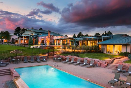 Garden of The Gods Club & Resort