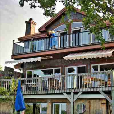 Au Bord de L Eau Apartement Lakefront Apart 300742 Hotel Exterior
