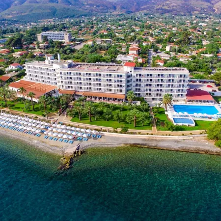 Avlemonas Bay Sea Houses.