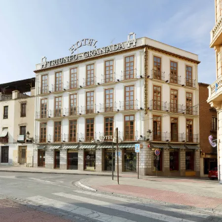 Boutique Hotel Luna Triunfo Granada Отели рядом с достопримечательностью «Беиро»
