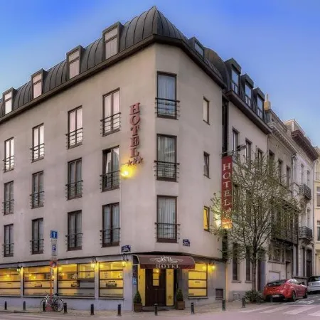 Beverly Hills Hotel Отели в г. Иксель