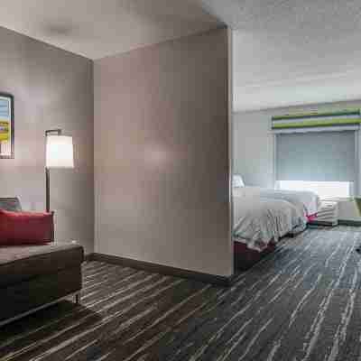 Hampton Inn by Hilton Oak Grove Fort Campbell Rooms