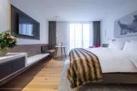 Radisson Blu Hotel Reussen Andermatt فنادق في أندرمات