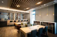 Holiday Inn Express Rosenheim Hotel di Raubling
