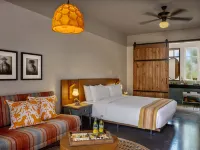 Texican Court, by Valencia Hotel Collection Hotels in Irving
