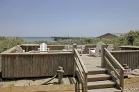 Colonial Inn Hotels in Nags Head