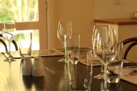 Merrimeet Cottages Hotels in Porepunkah