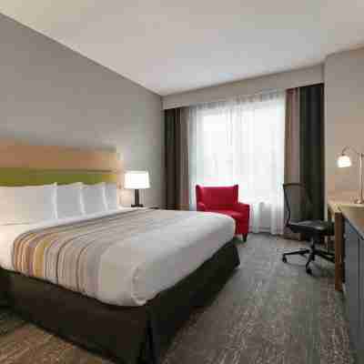Hampton Inn & Suites by Hilton- Newark Airport Elizabeth Rooms
