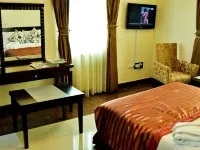 Aes Luxury Apartments Hotels near Nnamdi Azikiwe International Airport Terminal