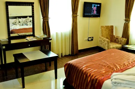 Aes Luxury Apartments