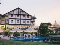 The Marian Boutique Lodging House Hotels near Cat Monument