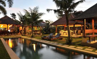 Ganga Hotel & Apartment - Housity