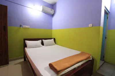 KB Lodge Hotels near Kumaran Stores