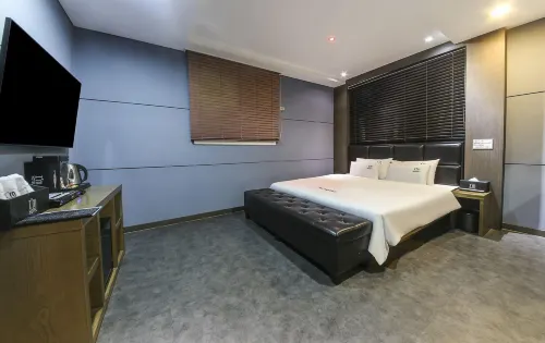 IM Hotel Hotels in Yangsan