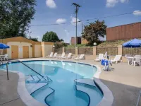 Spark by Hilton Waynesboro Hotels in Waynesboro