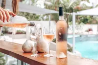 Rumba Beach Resort - bar