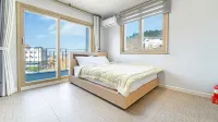 Samcheok Aramaru Pension - parking