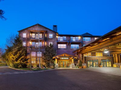 Heathman Lodge