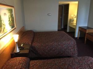 Skyvista Inn
