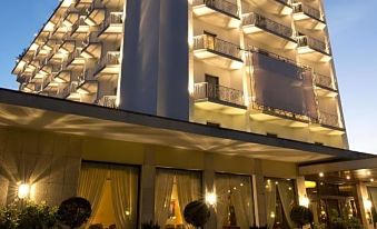 Hotel President Terme - Housity