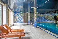 Falls Hotel & Spa - piscina
