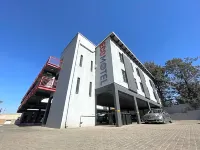 Ecomotel Marlboro - 3 ดาว