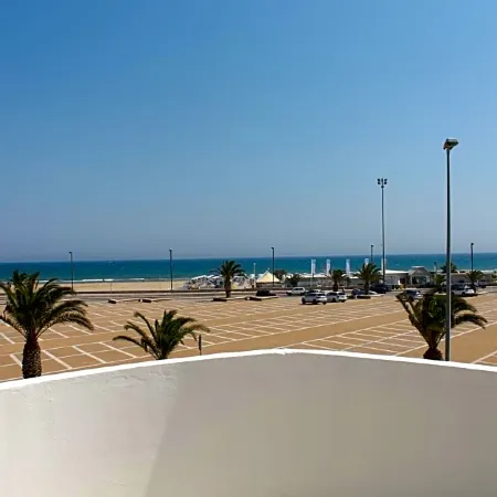 B&B Palazzo Manfredi Vieste, Fronte Mare Con Parcheggio