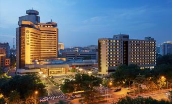 Capital Hotel(the Forbidden City，Tiananmen)