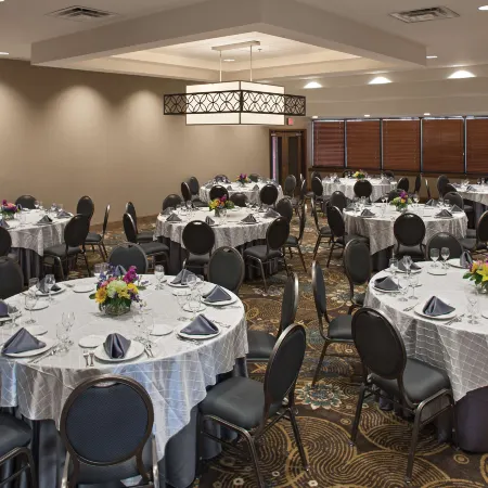 DoubleTree by Hilton Hotel Murfreesboro