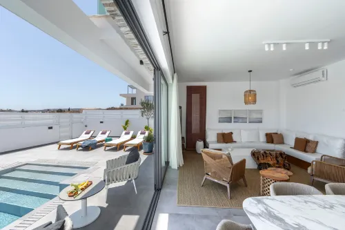 Chris le Mare Gold Luxury Villa Hotel di Pernera