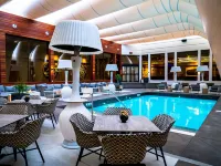 Hotel Arts โรงแรมใกล้บีเอ็มโอ เซ็นเตอร์