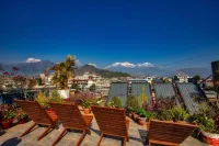 Hotel Grand Holiday