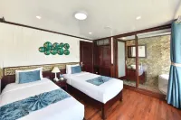 Halong Sapphire Cruise Hotels in 