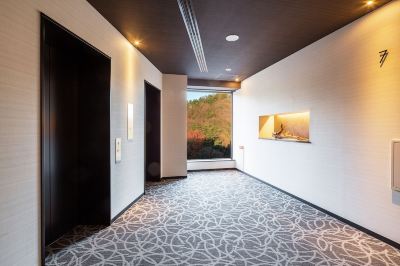 廊下 ホテルマイステイズ富士山 展望温泉の写真