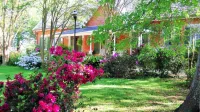Glenfield Plantation Historic Antebellum Bed and Breakfast Hotels in Natchez