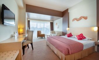Lux Tychi Hotel