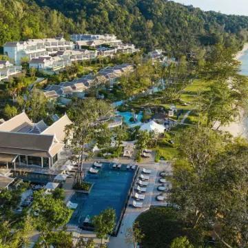 Banyan Tree Krabi Hotels near Tubkaek Beach