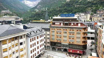 Roc Blanc Hotel & Spa Các khách sạn gần Grandvalira