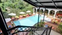 Sovereign Hotel - piscine