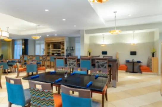 Holiday Inn WINTER HAVEN by IHG