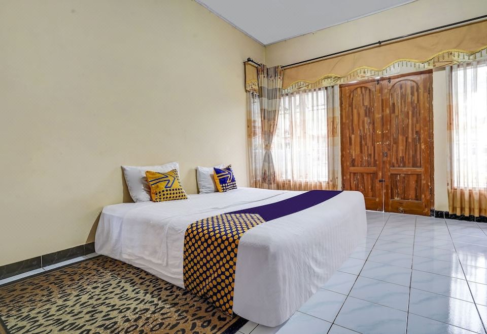 OYO Homes 90914 Eco Tourism Desa Cipada Bukit Senyum Homestay Syariah - Housity