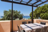Matina Pefkos Aparthotel