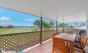 Bellhaven 2, 17 Willow Street