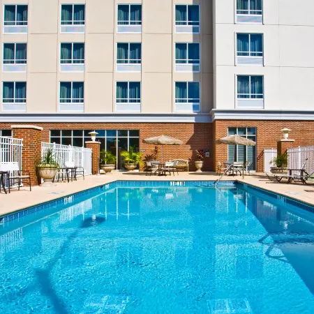 Holiday Inn WINTER HAVEN by IHG