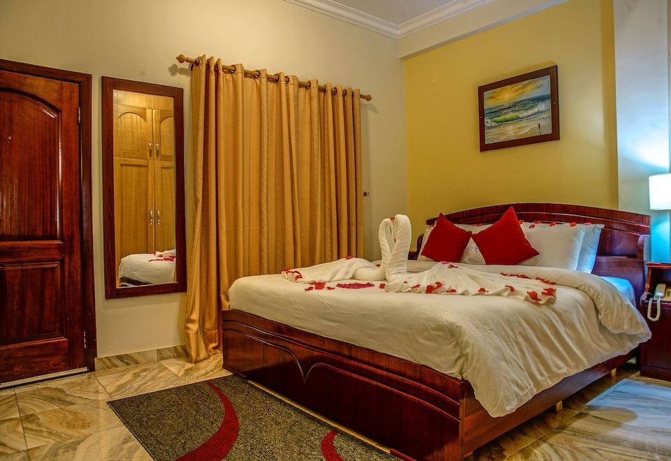 Narpo Hotels - Housity