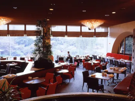 Hotel New Otani Tokyo Garden Tower Отели рядом с достопримечательностью «Shineiji Temple»