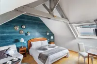 La Metairie-Du-Vauhariot - Vue Mer et Mont Saint Michel - Piscine Chauffée - Accès GR34 Hotels in Cancale