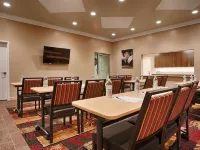 Best Western Plus Black Oak Hotels in Paso Robles