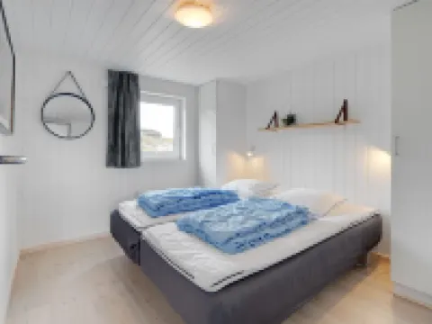 "Alli" - 800m from the Sea